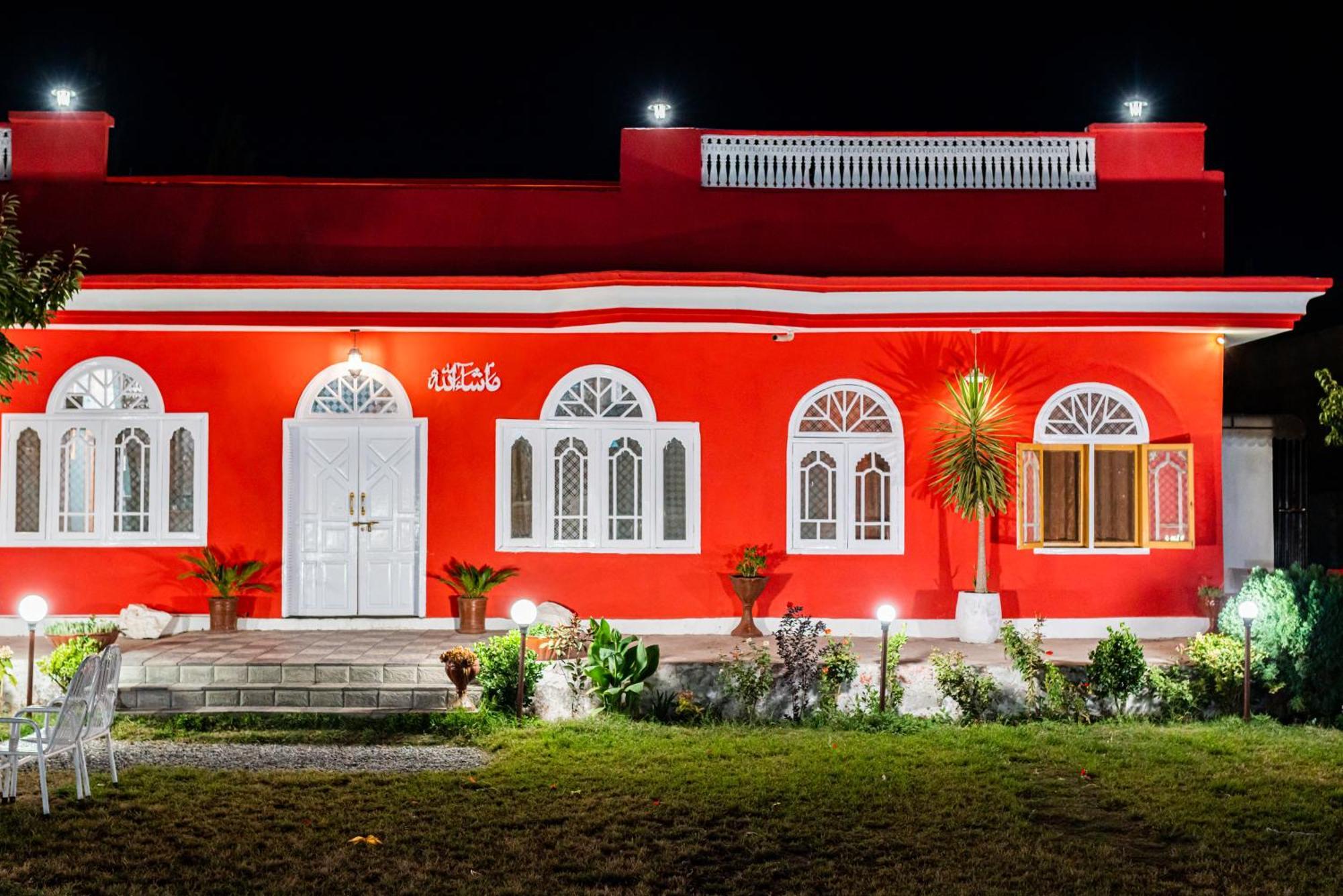 Duroyo Hotel Gilgit Exterior photo